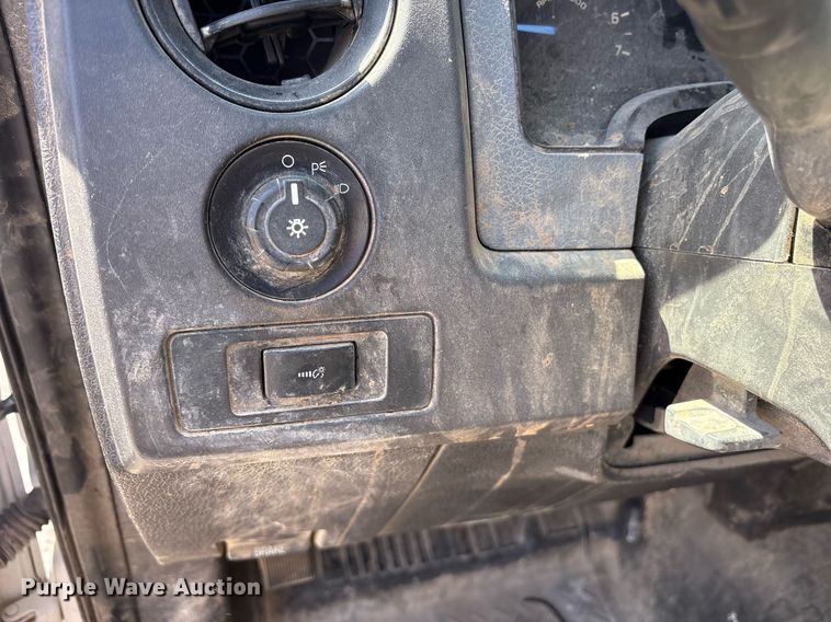 image for item DY0649 2012 Ford F150 SuperCrew pickup truck