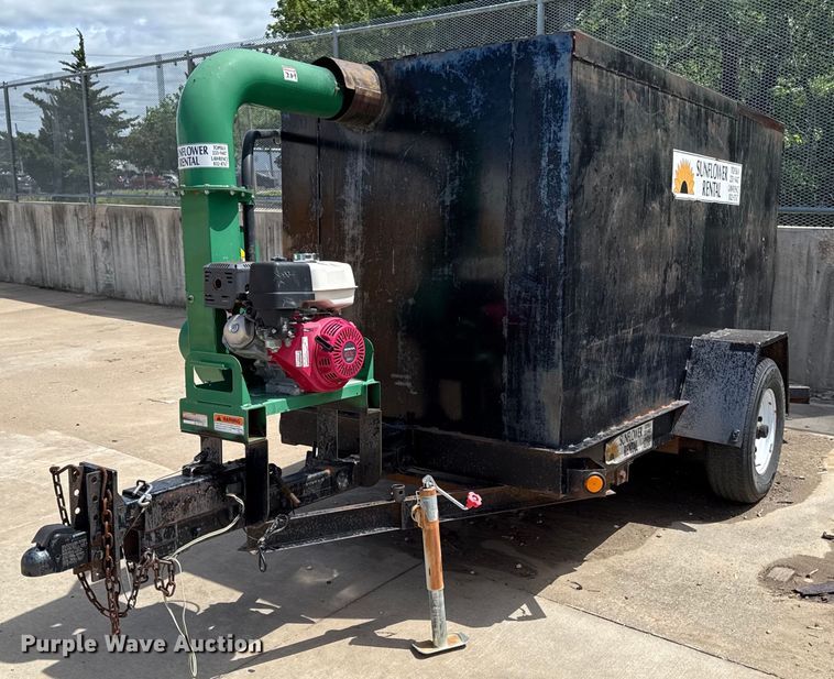 image for item DZ4151 Leaf vacuum