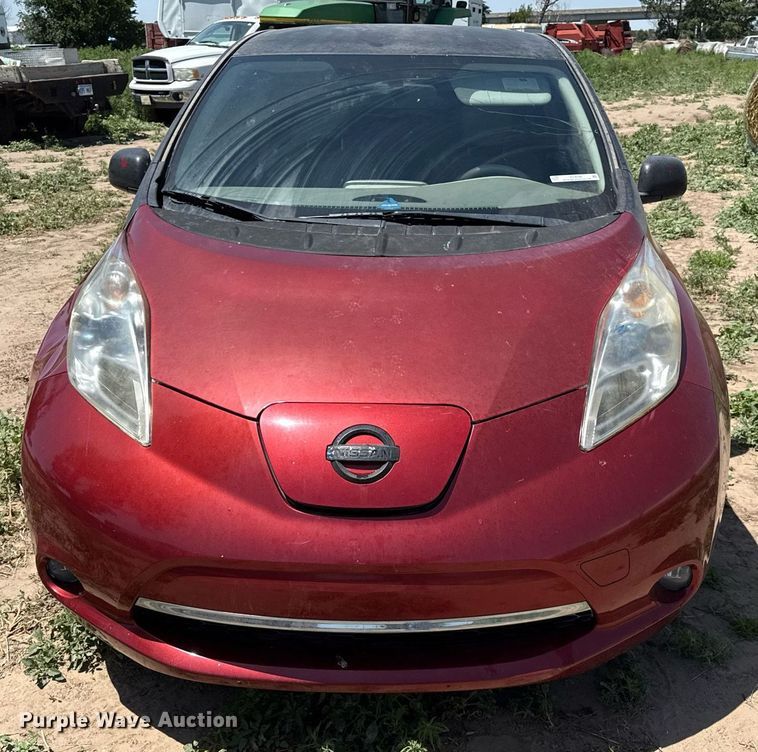image for item DZ8546 2012 Nissan Leaf 