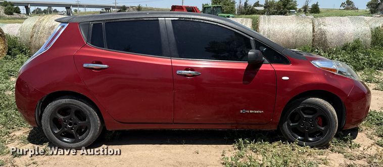 image for item DZ8546 2012 Nissan Leaf 