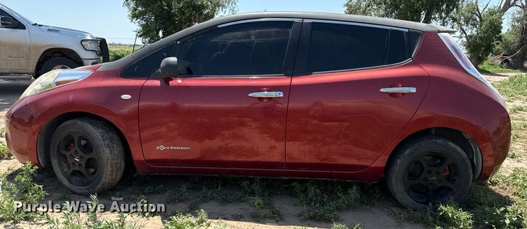 image for item DZ8546 2012 Nissan Leaf 