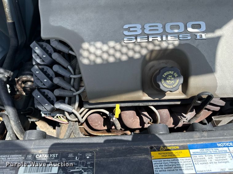 image for item DZ8568 1996 Pontiac Bonneville SE 