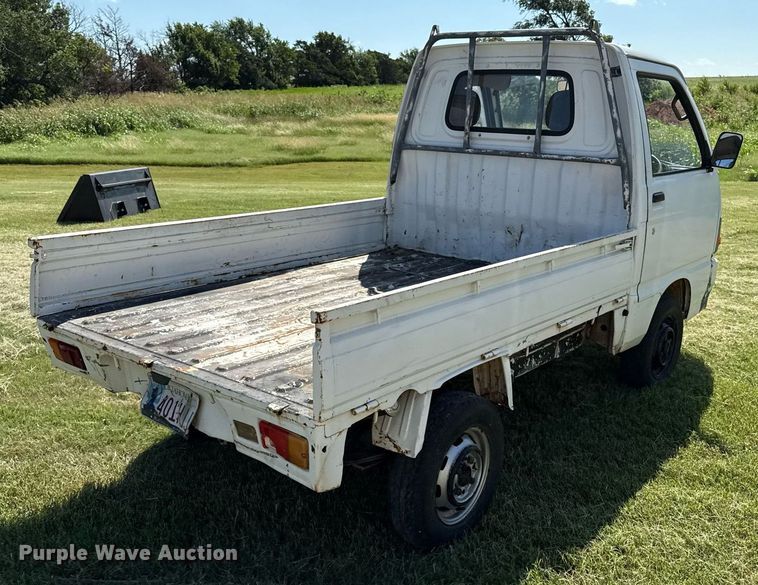 image for item DZ8581 1991 Daihatsu mini truck