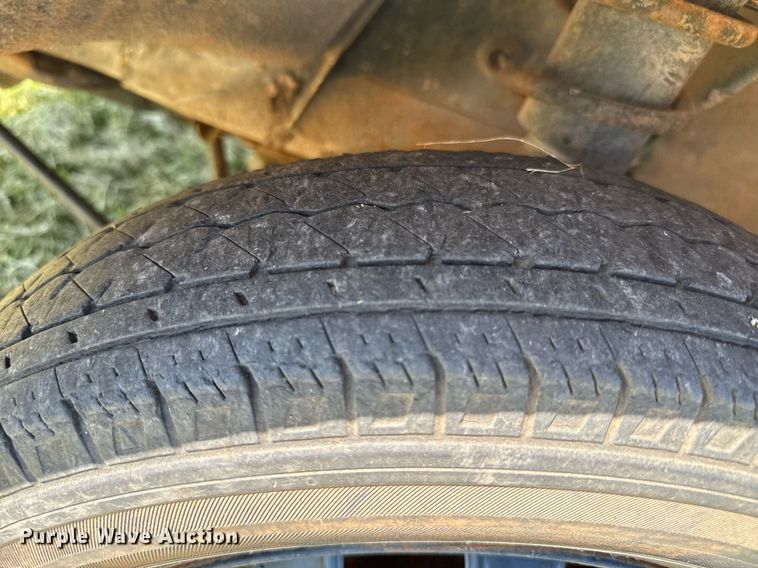 image for item DZ8581 1991 Daihatsu mini truck