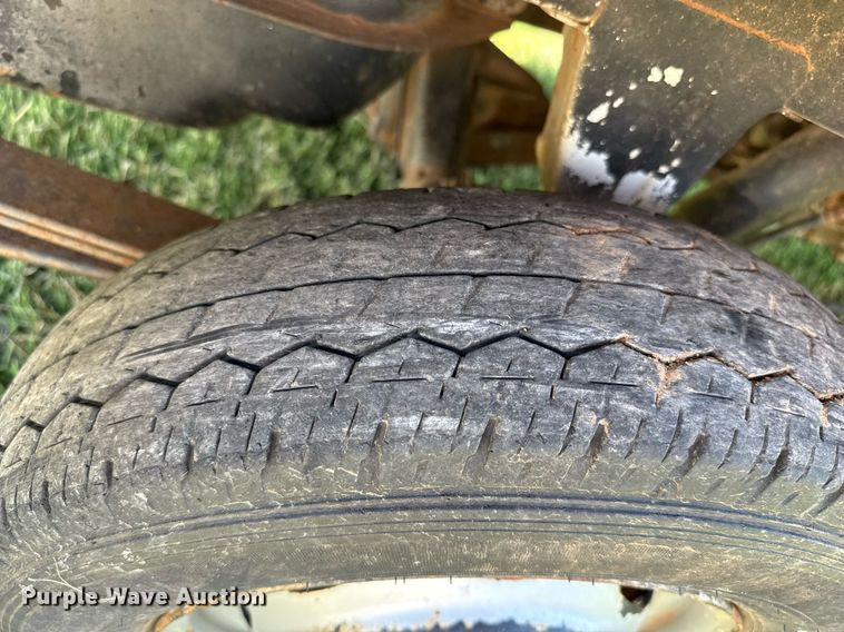 image for item DZ8581 1991 Daihatsu mini truck