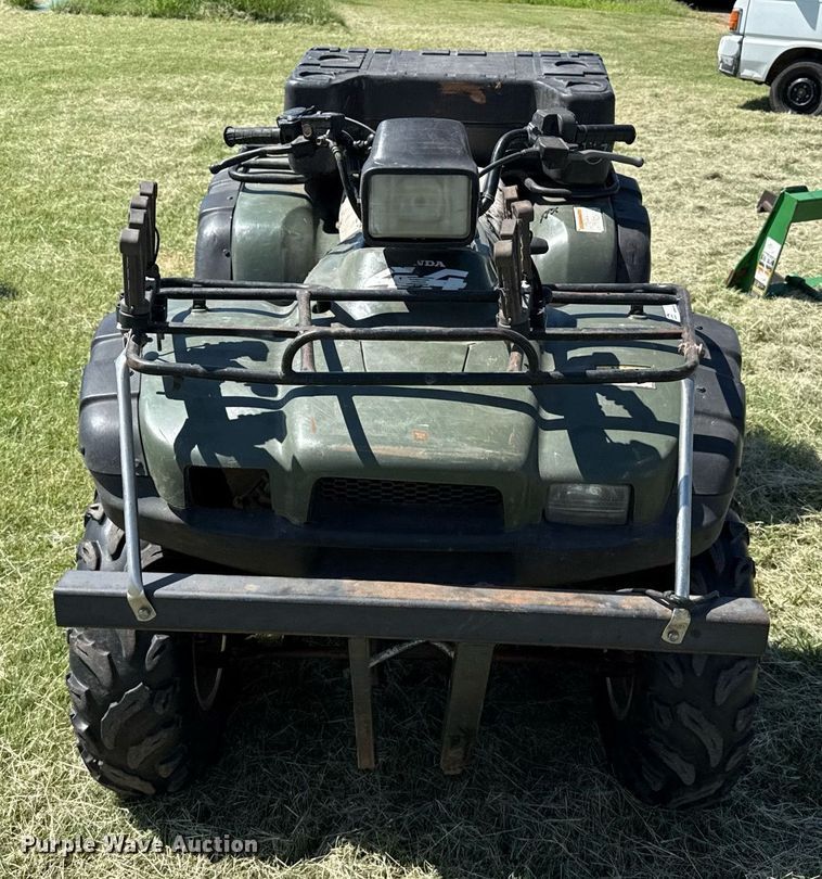 image for item DZ8587 2004 Honda Foreman Rubicon ATV