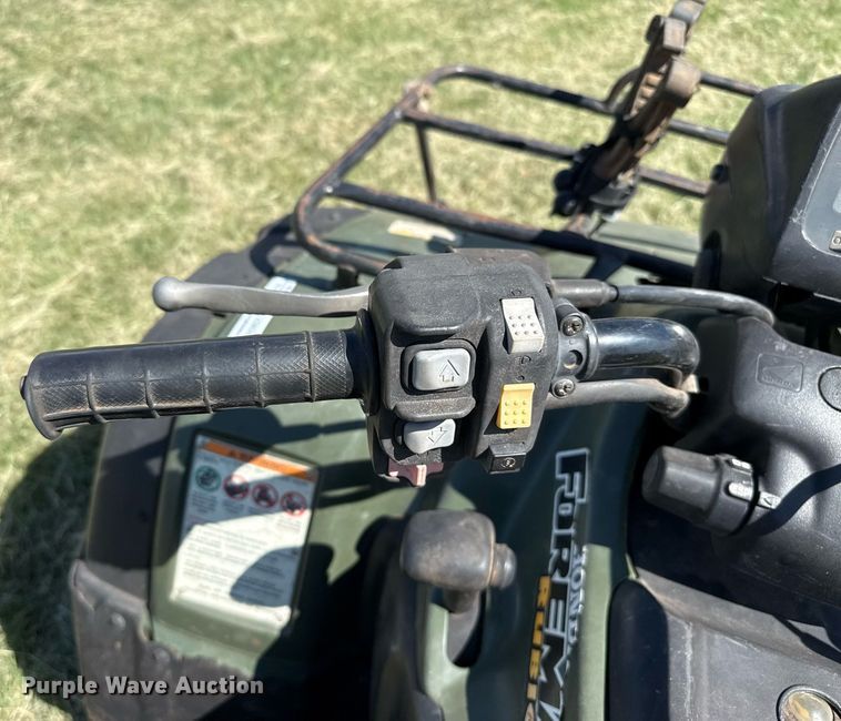 image for item DZ8587 2004 Honda Foreman Rubicon ATV