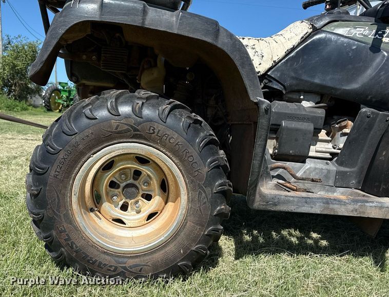 image for item DZ8587 2004 Honda Foreman Rubicon ATV