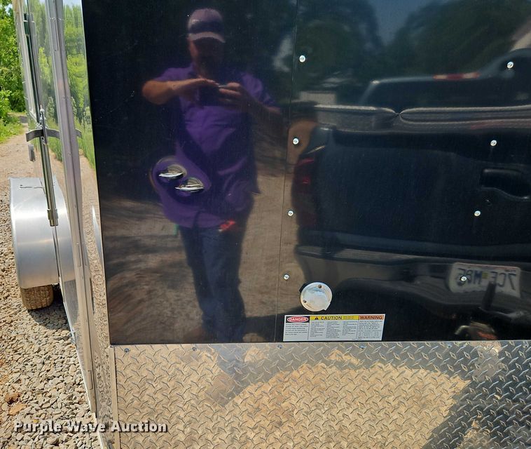 image for item EB8104 2022 Kaufman food trailer