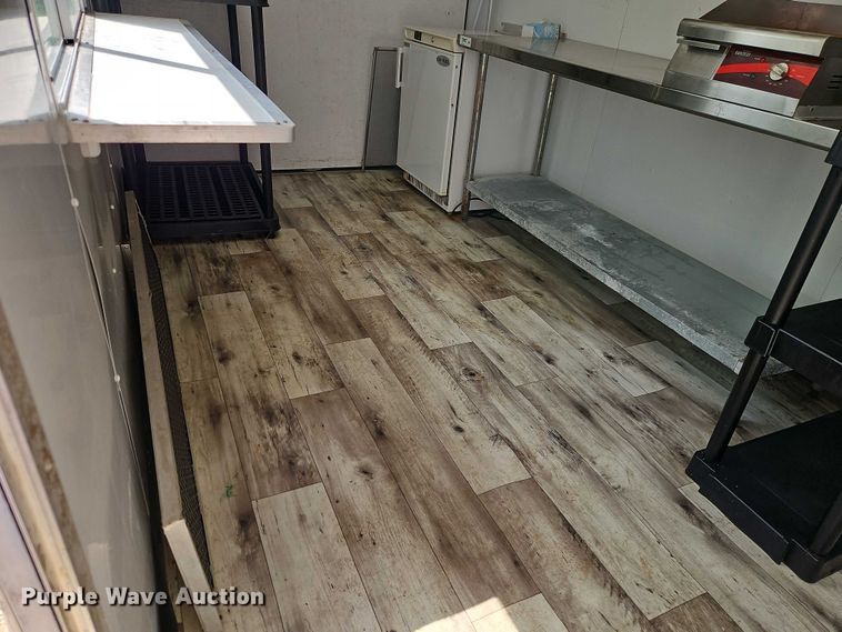 image for item EB8104 2022 Kaufman food trailer