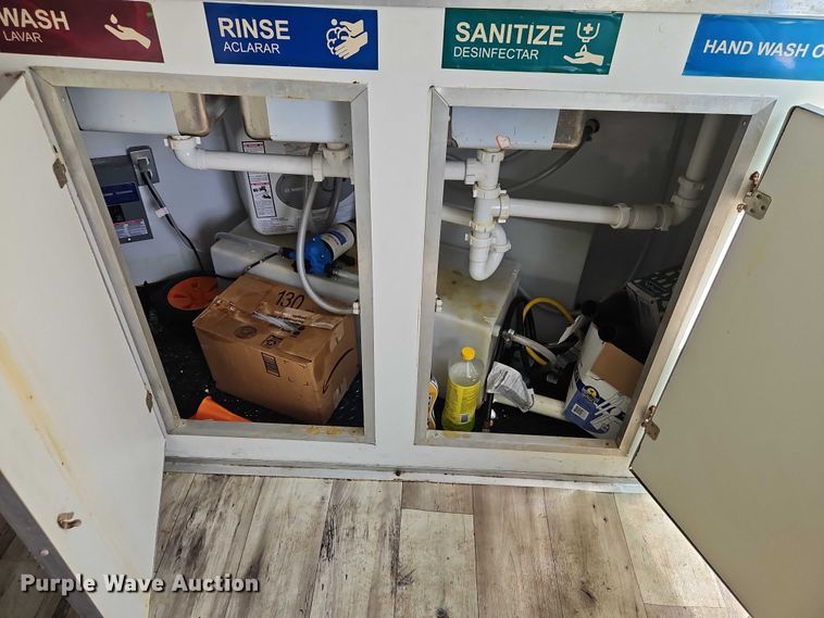 image for item EB8104 2022 Kaufman food trailer