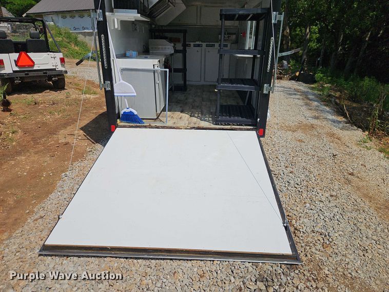 image for item EB8104 2022 Kaufman food trailer