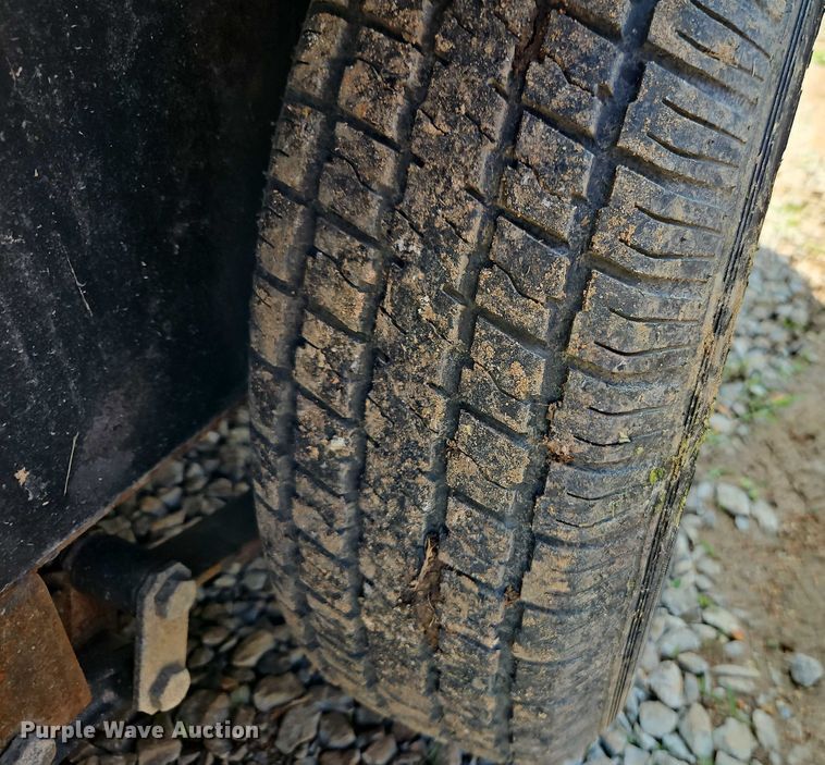 image for item EB8104 2022 Kaufman food trailer