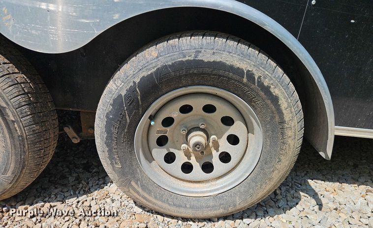 image for item EB8104 2022 Kaufman food trailer