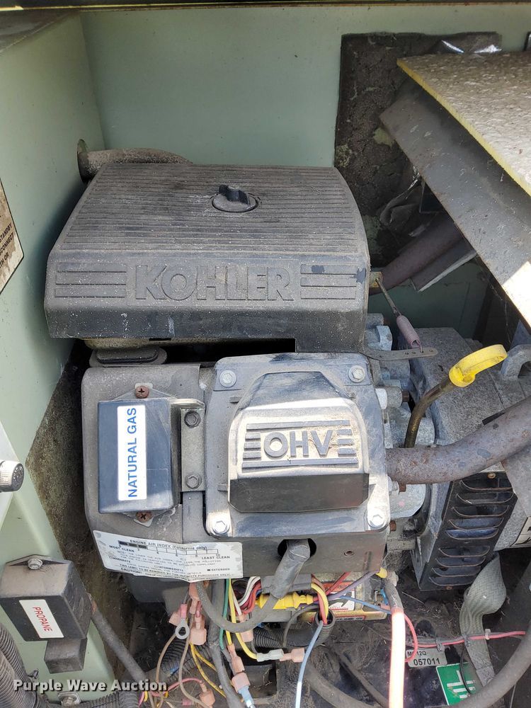 image for item EB8140 Magnum MG12Q generator