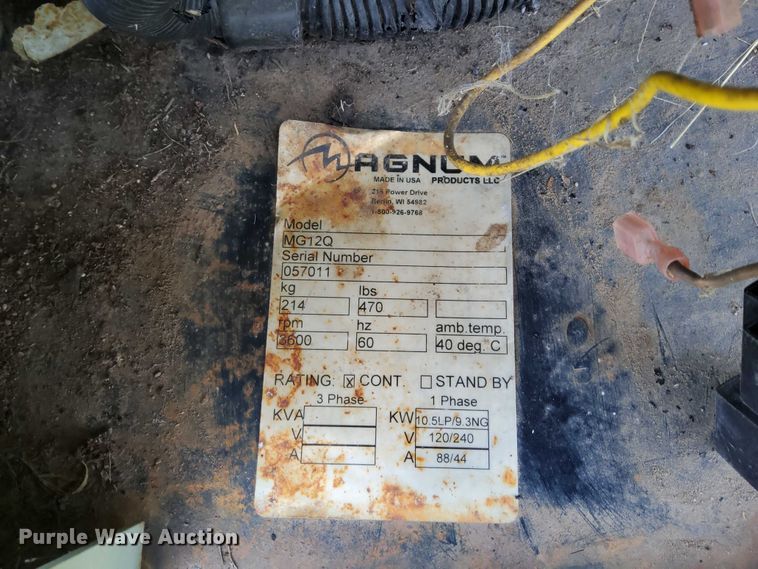 image for item EB8140 Magnum MG12Q generator