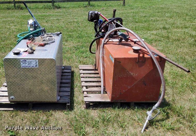 image for item EB8141 (2) fuel tanks