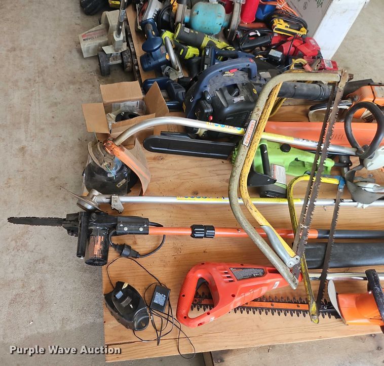 image for item EB8142 Tools