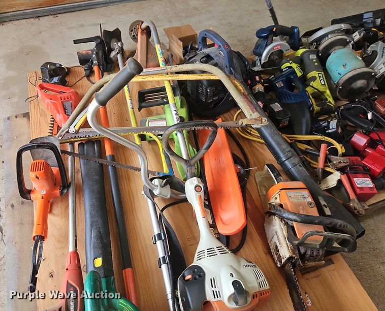 image for item EB8142 Tools