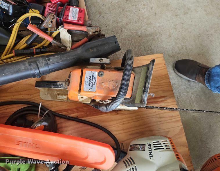 image for item EB8142 Tools