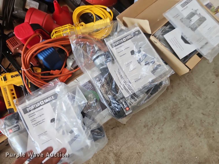 image for item EB8142 Tools