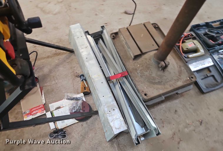 image for item EB8142 Tools