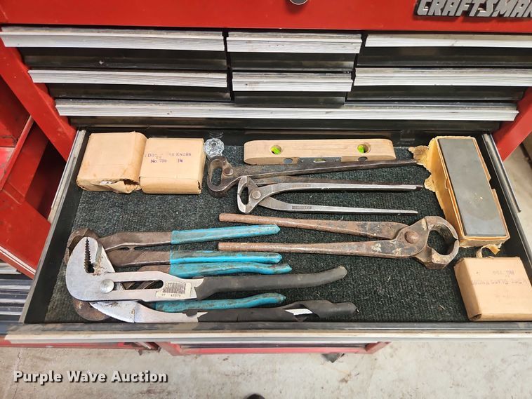 image for item EB8142 Tools