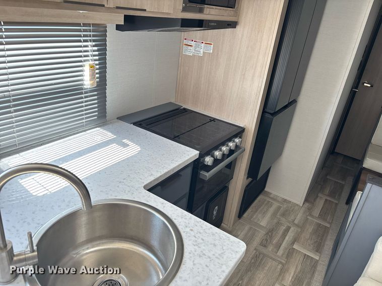 image for item EC3669 2025 Forest River Prime Time Tracer Ultra-Lite camper