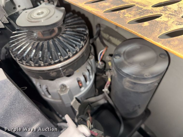 image for item EC3679 2016 Crown SP3520-30 order picker