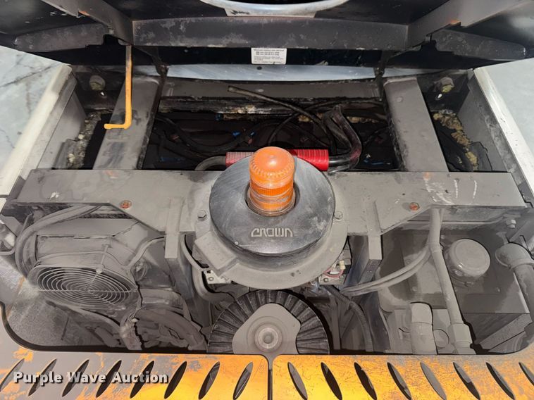 image for item EC3680 Crown SP 3500 order picker