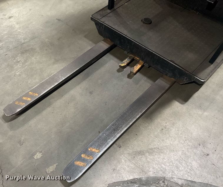 image for item EC3681 Crown SP 3500 order picker