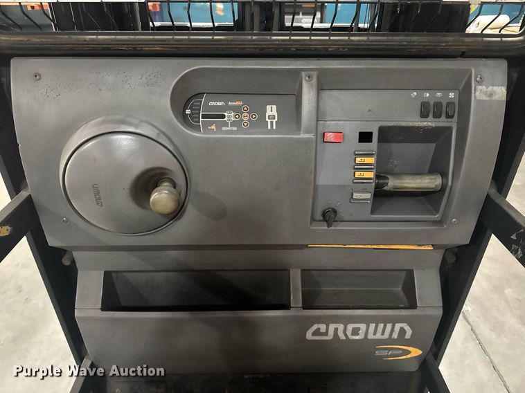 image for item EC3681 Crown SP 3500 order picker