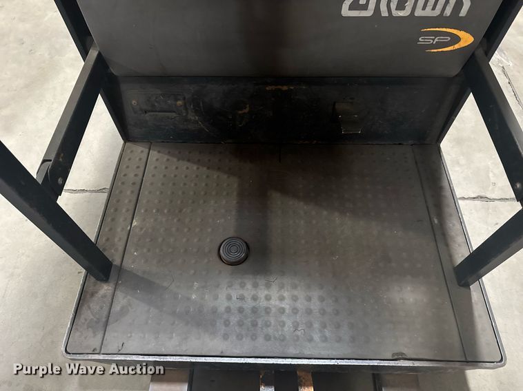 image for item EC3681 Crown SP 3500 order picker