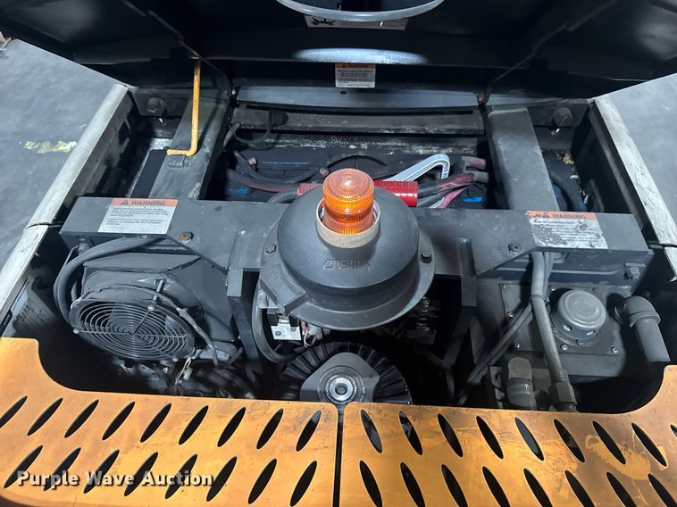 image for item EC3682 Crown SP 3500 order picker