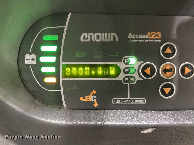 image for item EC3689 2016 Crown SP3520-30 order picker