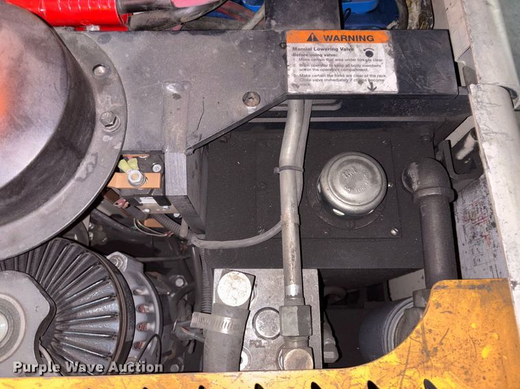 image for item EC3689 2016 Crown SP3520-30 order picker