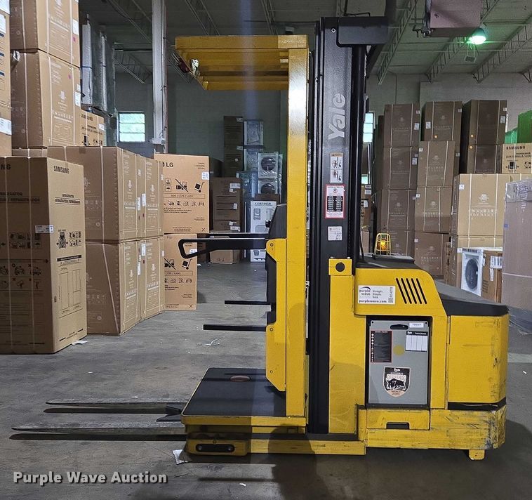 image for item EC4278 2016 Yale OS030EF order picker