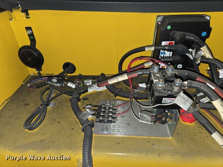 image for item EC4278 2016 Yale OS030EF order picker