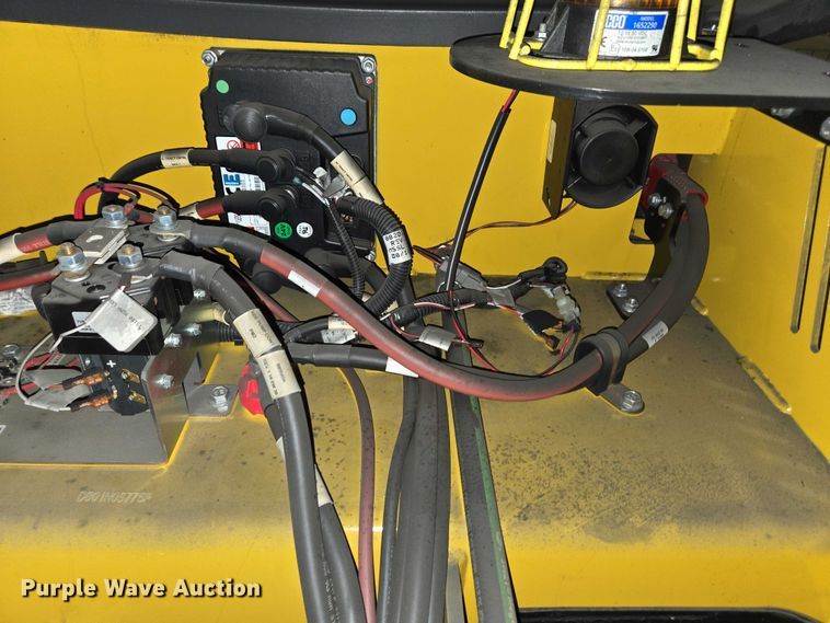 image for item EC4278 2016 Yale OS030EF order picker