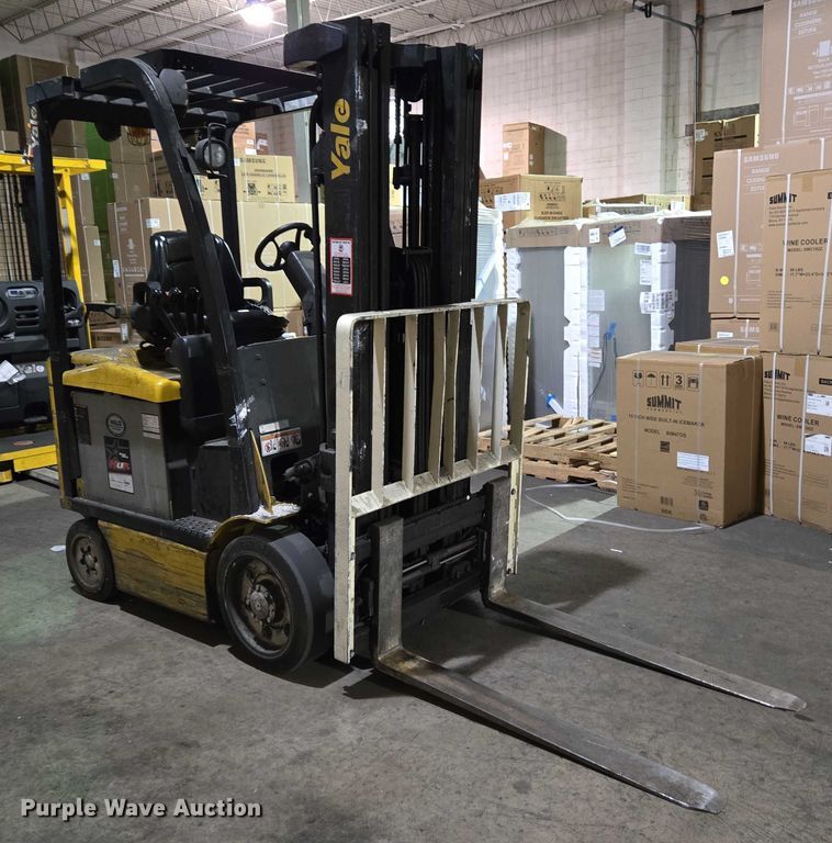 image for item EC4279 2017 Yale ERC050VG forklift