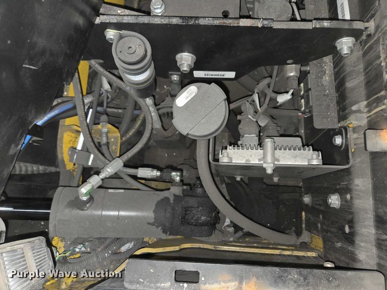 image for item EC4279 2017 Yale ERC050VG forklift