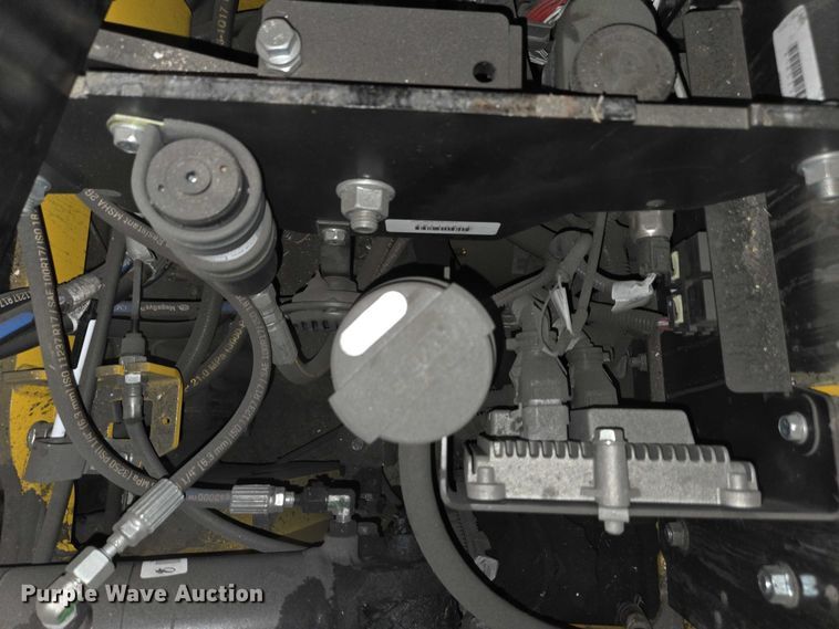 image for item EC4279 2017 Yale ERC050VG forklift