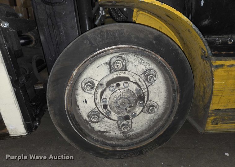 image for item EC4279 2017 Yale ERC050VG forklift