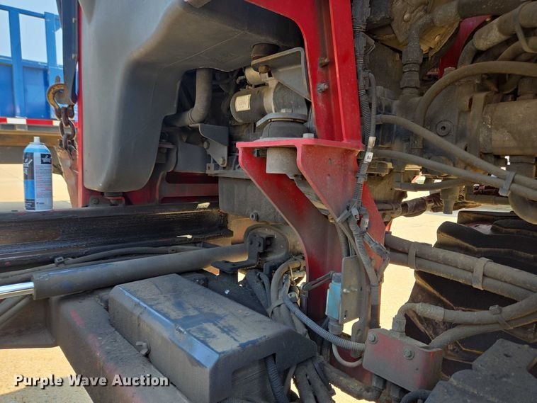 image for item EC4284 Moffett M8 55.4 forklift