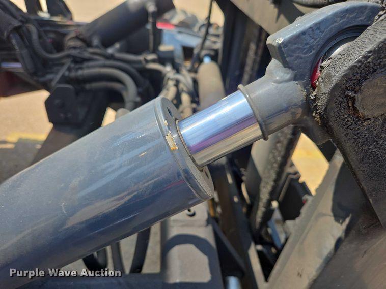 image for item EC4284 Moffett M8 55.4 forklift