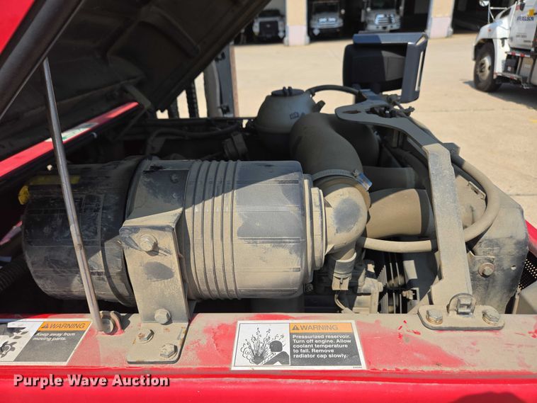 image for item EC4284 Moffett M8 55.4 forklift