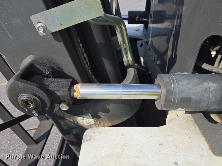 image for item EC4285 2015 UniCarriers PF80YLP forklift