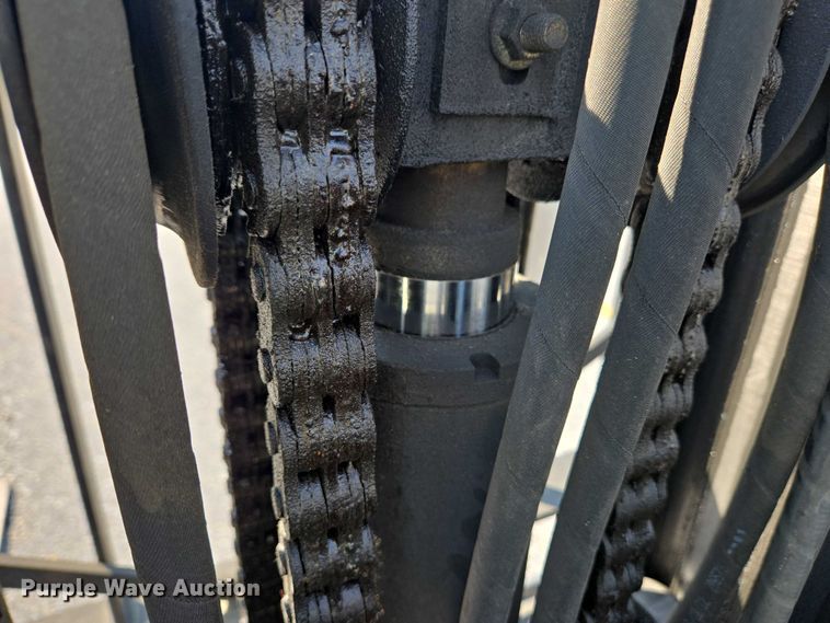 image for item EC4285 2015 UniCarriers PF80YLP forklift