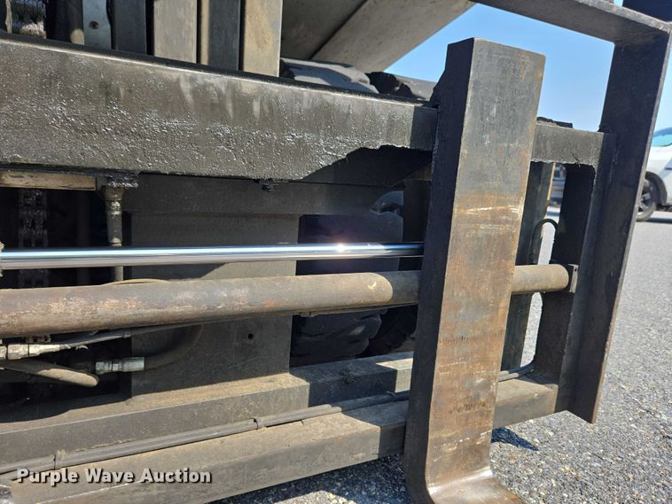 image for item EC4285 2015 UniCarriers PF80YLP forklift