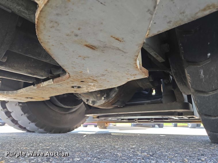 image for item EC4285 2015 UniCarriers PF80YLP forklift